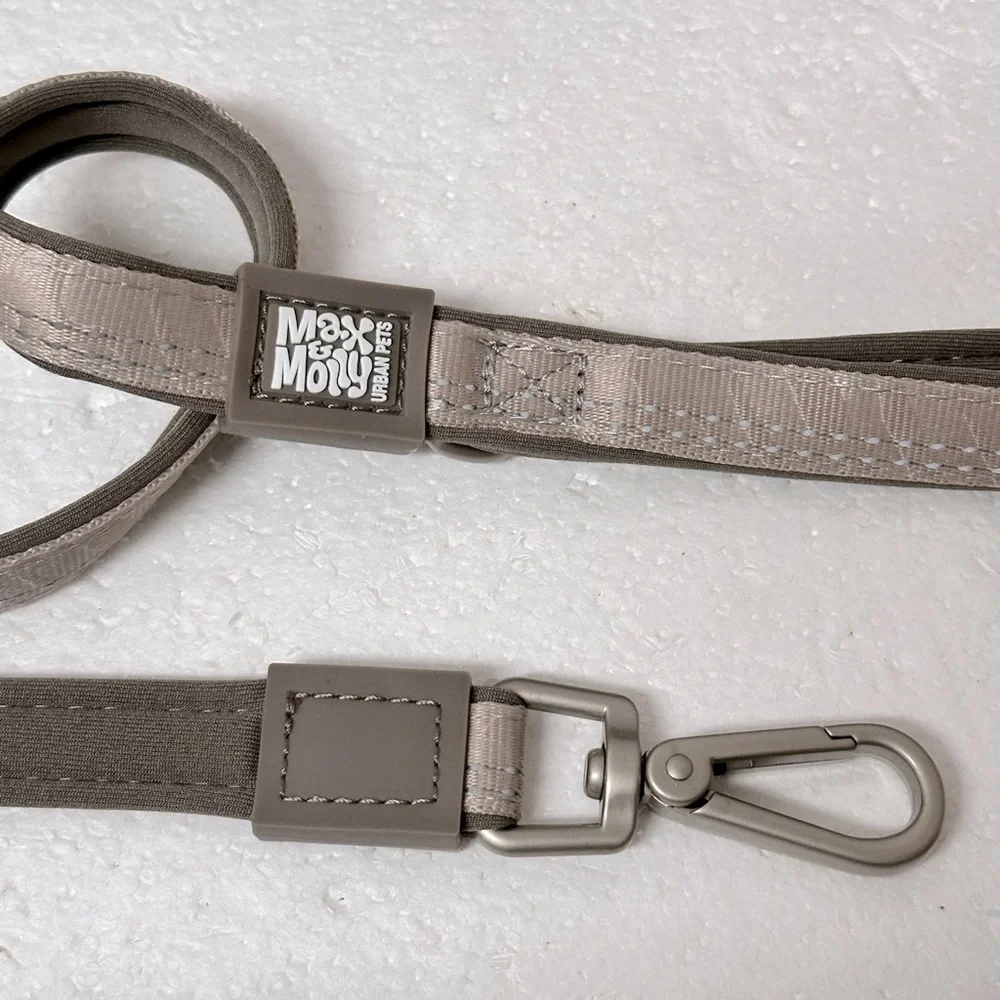 Max & Molly Leash (S) Matrix 2.0 Sand & GOTCHA! Smart ID Collar‎ (XS)